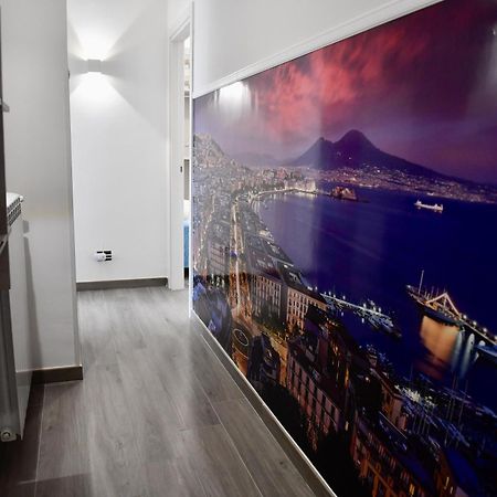 Di Vaio'S Apartments Napoli Bagian luar foto