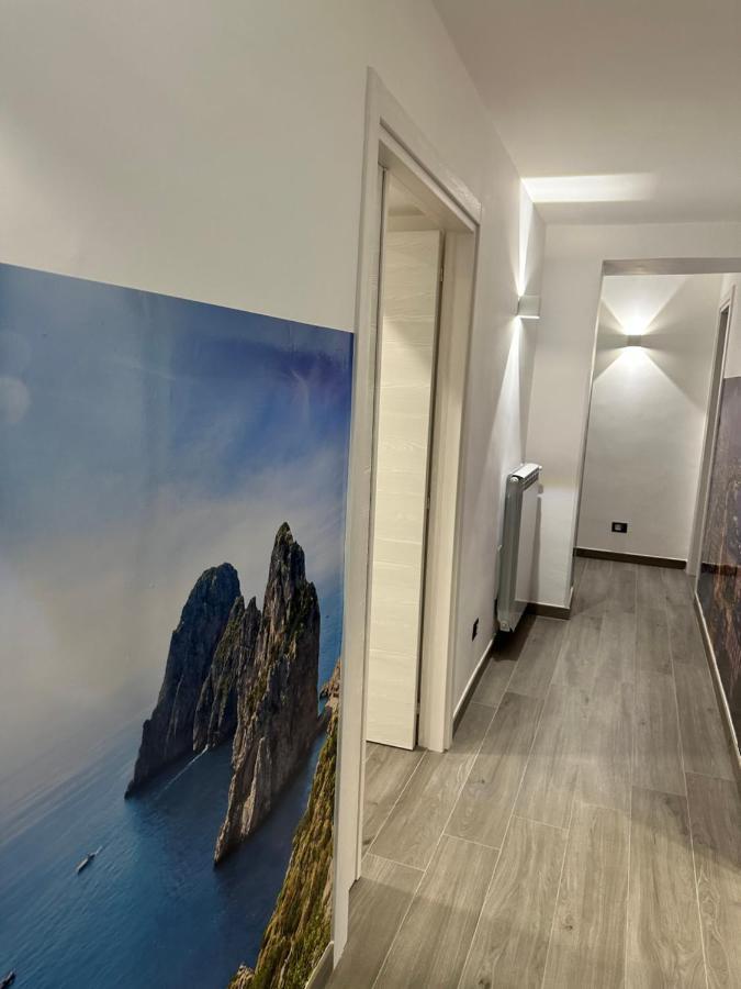 Di Vaio'S Apartments Napoli Bagian luar foto