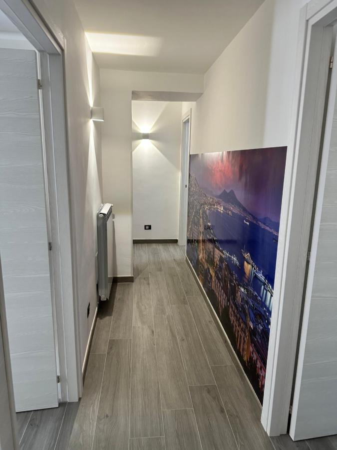 Di Vaio'S Apartments Napoli Bagian luar foto