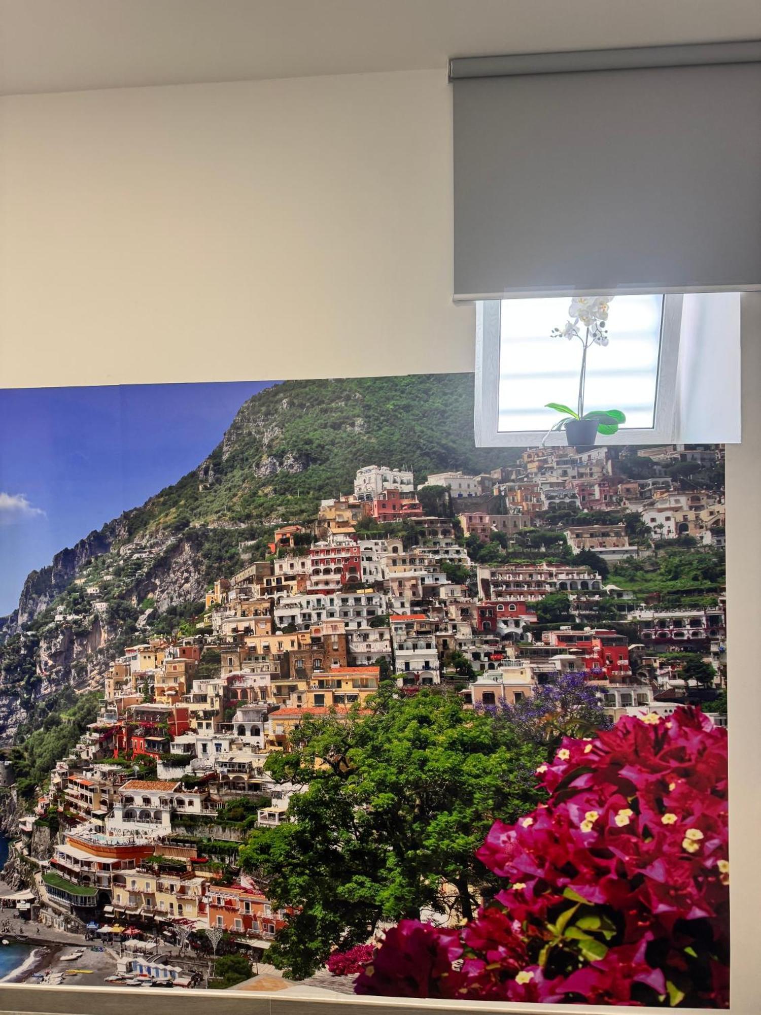 Di Vaio'S Apartments Napoli Bagian luar foto